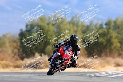 media/Jan-08-2022-SoCal Trackdays (Sat) [[1ec2777125]]/Turn 7 (1035am)/